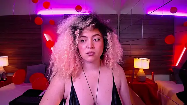 Snapshot of Kateryn_ chatting on February 21, 11:10 pm Kateryn online show from February 21, 11:10 pm