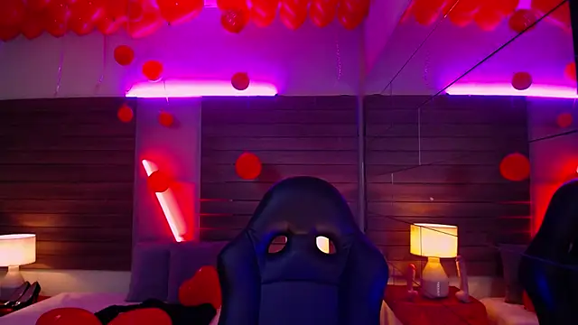 Snapshot of Kateryn_ chatting on February 27, 12:10 am Kateryn online show from February 27, 12:10 am