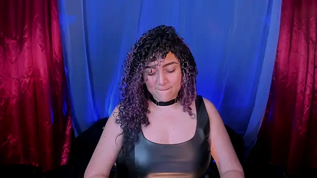 Snapshot of Kateryn_ chatting on March 19, 8:43 pm Kateryn online show from March 19, 8:43 pm