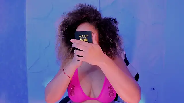 Snapshot of Kateryn_ chatting on September 18, 8:44 pm Kateryn online show from September 18, 8:44 pm