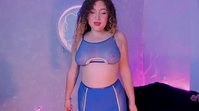 Snapshot of Kateryn_ chatting on October 29, 8:43 pm Kateryn online show from October 29, 8:43 pm