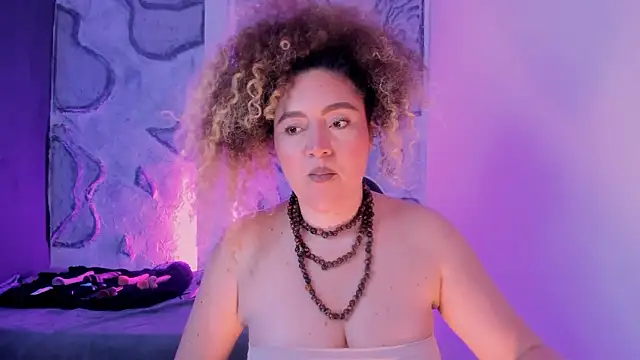 Kateryn  online show from February 1, 11:58 pm