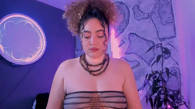 Snapshot of Kateryn_ chatting on June 19, 9:51 pm Kateryn online show from June 19, 9:51 pm
