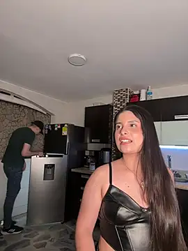 Snapshot of samantha_kevin chatting on February 22, 3:51 am samantha kevin online show from February 22, 3:51 am