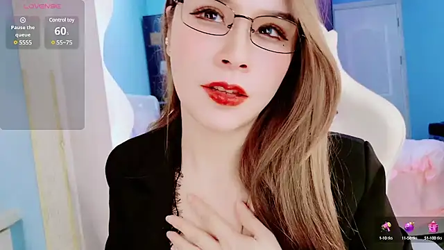 HU131452 online show from January 7, 8:42 pm