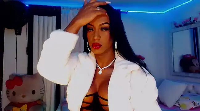 Snapshot of touchm_cockhard chatting on January 8, 12:06 am touchm cockhard online show from January 8, 12:06 am