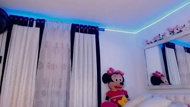 Snapshot of touchm_cockhard chatting on January 14, 11:58 pm touchm cockhard online show from January 14, 11:58 pm