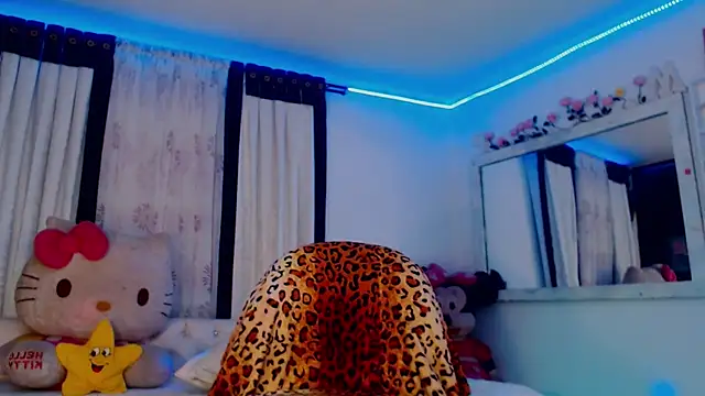 Snapshot of touchm_cockhard chatting on January 29, 5:30 am touchm cockhard online show from January 29, 5:30 am