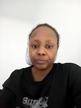 Miss Amani online show from April 2, 11:30 am