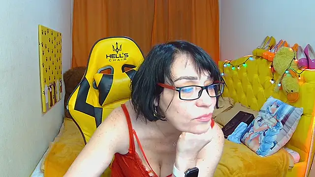 Snapshot of SandraHormas chatting on February 23, 4:57 pm SandraHormas online show from February 23, 4:57 pm