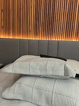 EmiilyAdams  online show from February 4, 10:36 pm