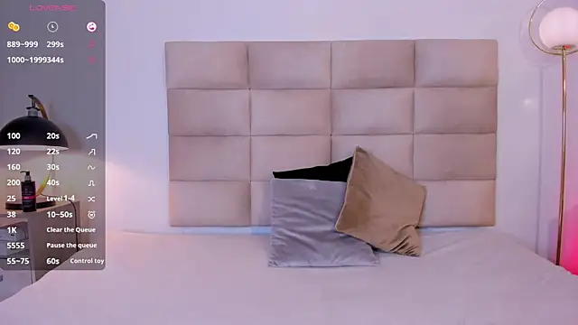 AngelyRosse1 online show from March 15, 4:24 am