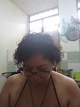Snapshot of sorbetico_perverse chatting on May 16, 12:48 pm sorbetico perverse online show from May 16, 12:48 pm