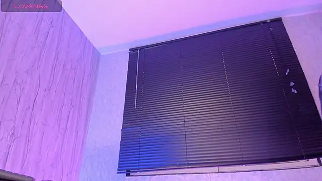 Snapshot of LaiilyBell12 chatting on February 12, 1:06 pm LaiilyBell12 online show from February 12, 1:06 pm