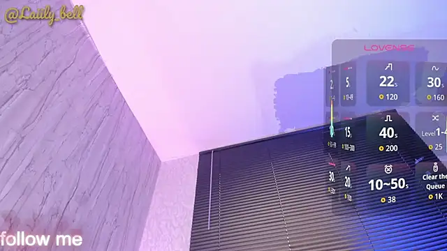 Snapshot of LaiilyBell12 chatting on September 20, 3:02 pm LaiilyBell12 online show from September 20, 3:02 pm