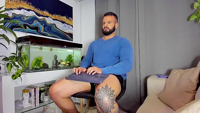 Johnnygrayson1 online show from February 10, 11:02 pm