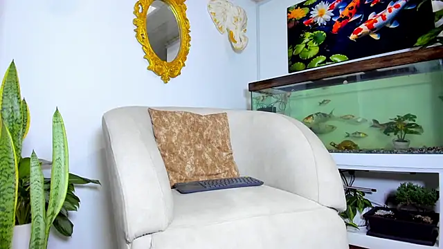 Johnnygrayson1 online show from February 28, 11:34 pm