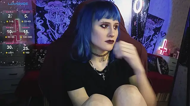 little Elika online show from January 27, 1:16 am