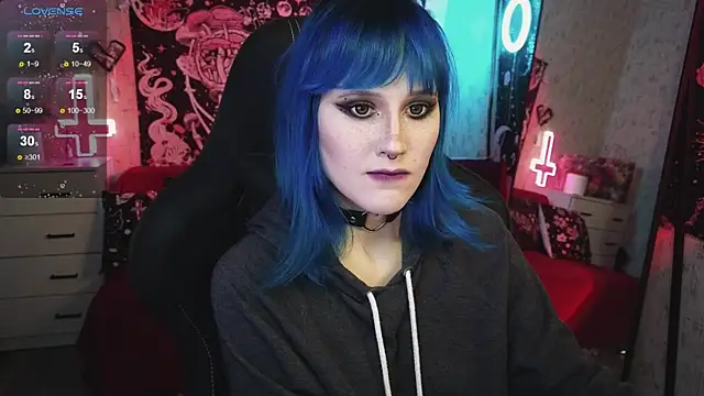 little Elika online show from February 27, 9:25 pm