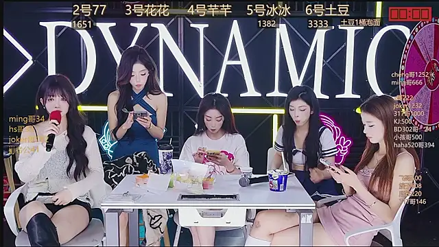 NEW-girl520 online show from March 11, 5:24 pm