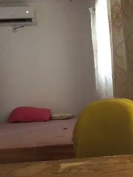 Snapshot of lollitta-33677 chatting on January 16, 9:40 pm lollitta-33677 online show from January 16, 9:40 pm