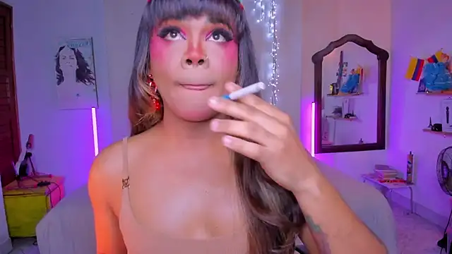 CuteRomi online show from November 21, 4:55 am