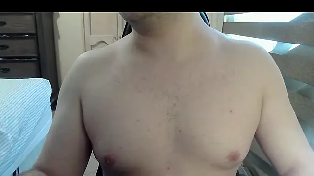 Snapshot of Himbo_fox chatting on July 28, 9:36 pm Himbo fox online show from July 28, 9:36 pm