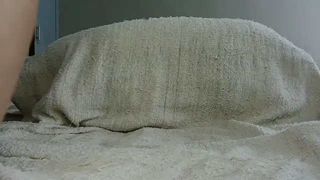 SEXYLIGHTBITCH online show from March 28, 10:37 am