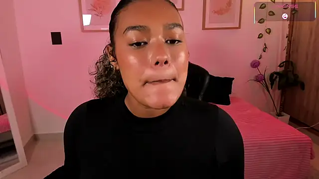 aleja montiel   online show from March 27, 12:49 pm