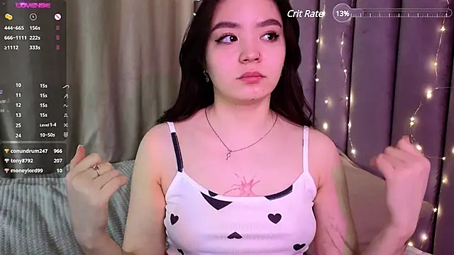 Snapshot of TaiteGloss chatting on December 22, 11:20 pm TaiteGloss online show from December 22, 11:20 pm