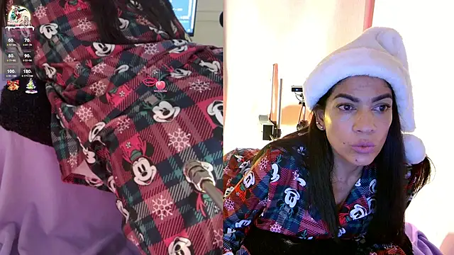 Snapshot of sara_smith45 chatting on December 24, 7:00 pm sara smith45 online show from December 24, 7:00 pm