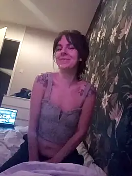 RubyLunaa online show from December 10, 7:54 pm