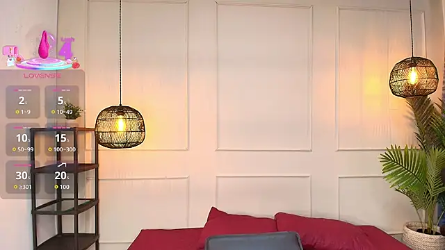 Snapshot of luandy chatting on October 31, 7:37 pm luandy online show from October 31, 7:37 pm