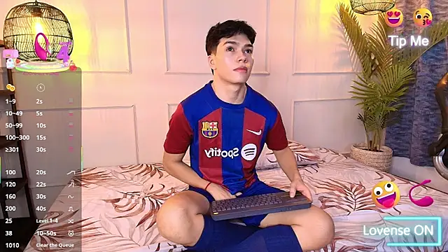 luandy online show from February 26, 12:15 pm