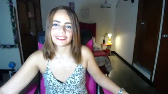 danielle rose 1 online show from January 10, 9:53 pm