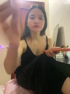 LiLi-Kirix99 online show from May 28, 7:22 pm