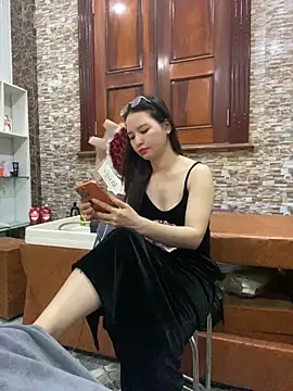 LiLi-Kirix99 online show from May 30, 7:55 pm