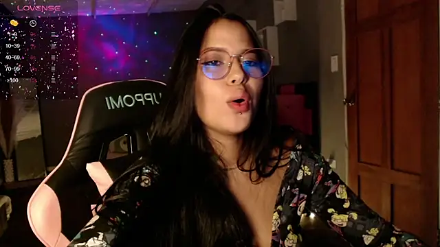 Snapshot of alexa_kei chatting on September 23, 7:17 pm alexa kei online show from September 23, 7:17 pm