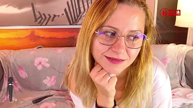 BigBoobsARRI online show from November 22, 8:24 am