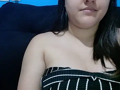 Snapshot of luckygirl111 chatting on November 5, 4:40 pm luckygirl111 online show from November 5, 4:40 pm