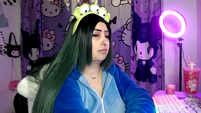 lussyevans24 online show from October 30, 6:04 am