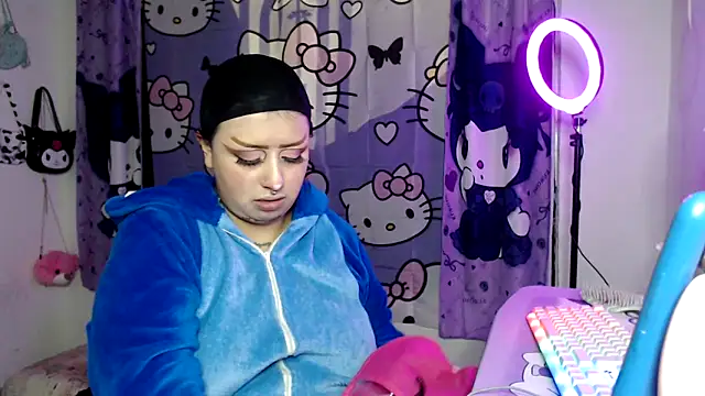 lussyevans24 online show from November 13, 5:06 am