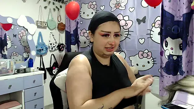 lussyevans24 online show from February 20, 5:37 am