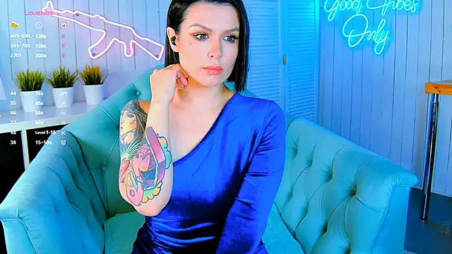 My toys pink online show from April 12, 7:30 pm