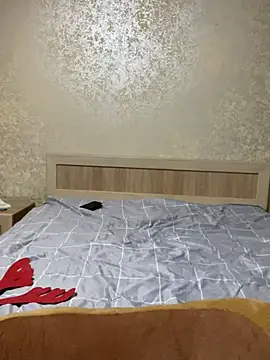 Kim SLO online show from December 28, 6:40 pm