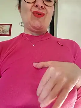 Viola8p online show from January 6, 1:59 pm