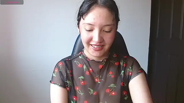 Snapshot of alexaa08 chatting on February 7, 12:42 pm alexaa08 online show from February 7, 12:42 pm