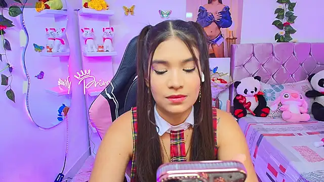 Snapshot of imsofy_ chatting on September 23, 9:07 pm imsofy online show from September 23, 9:07 pm