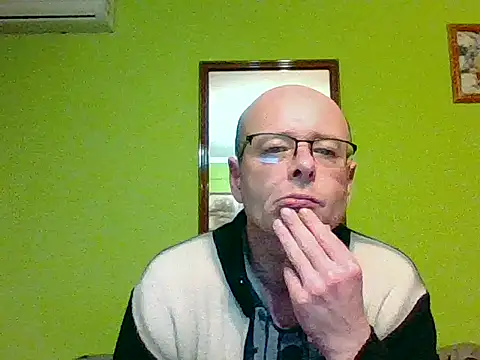 Tiger202441 online show from March 18, 9:51 pm