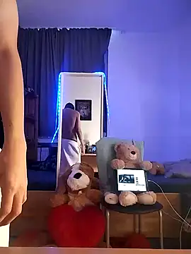 Dennis 2024 online show from January 18, 9:13 am